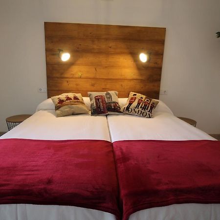 Pension Las Casitas De Santander Auto Check Exteriér fotografie